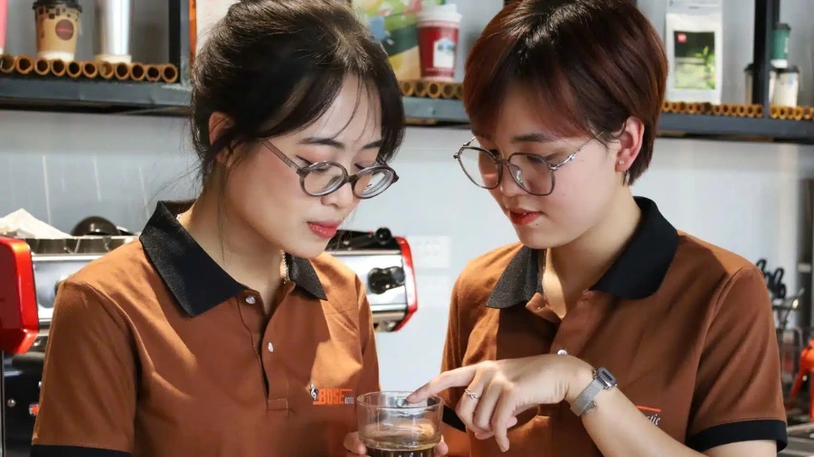 Cách đánh giá hiệu suất nhân viên quán cà phê